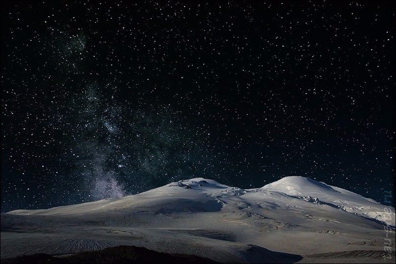 Ночное небо над Эльбрусом, Кабардино-Балкария
