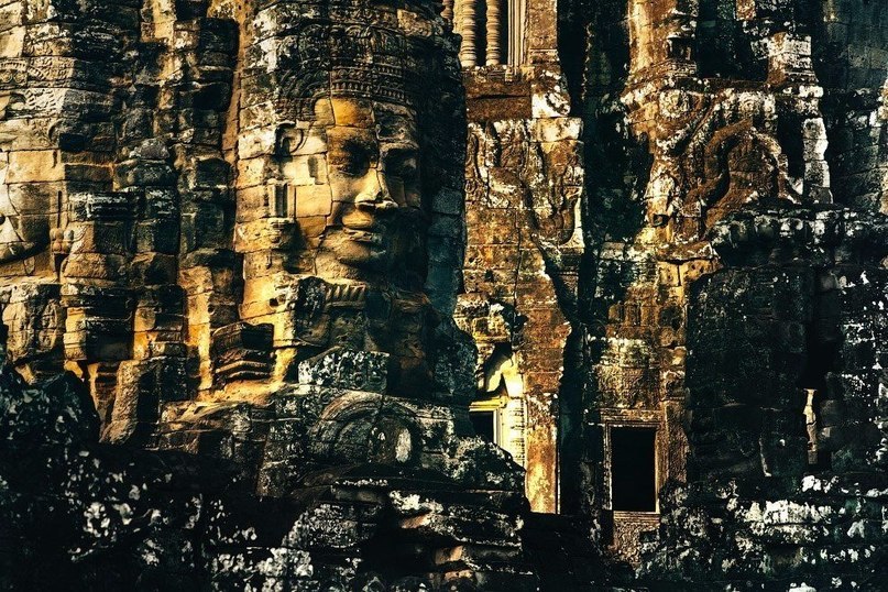 Заброшенные храмы в Ангкоре, Камбоджа 