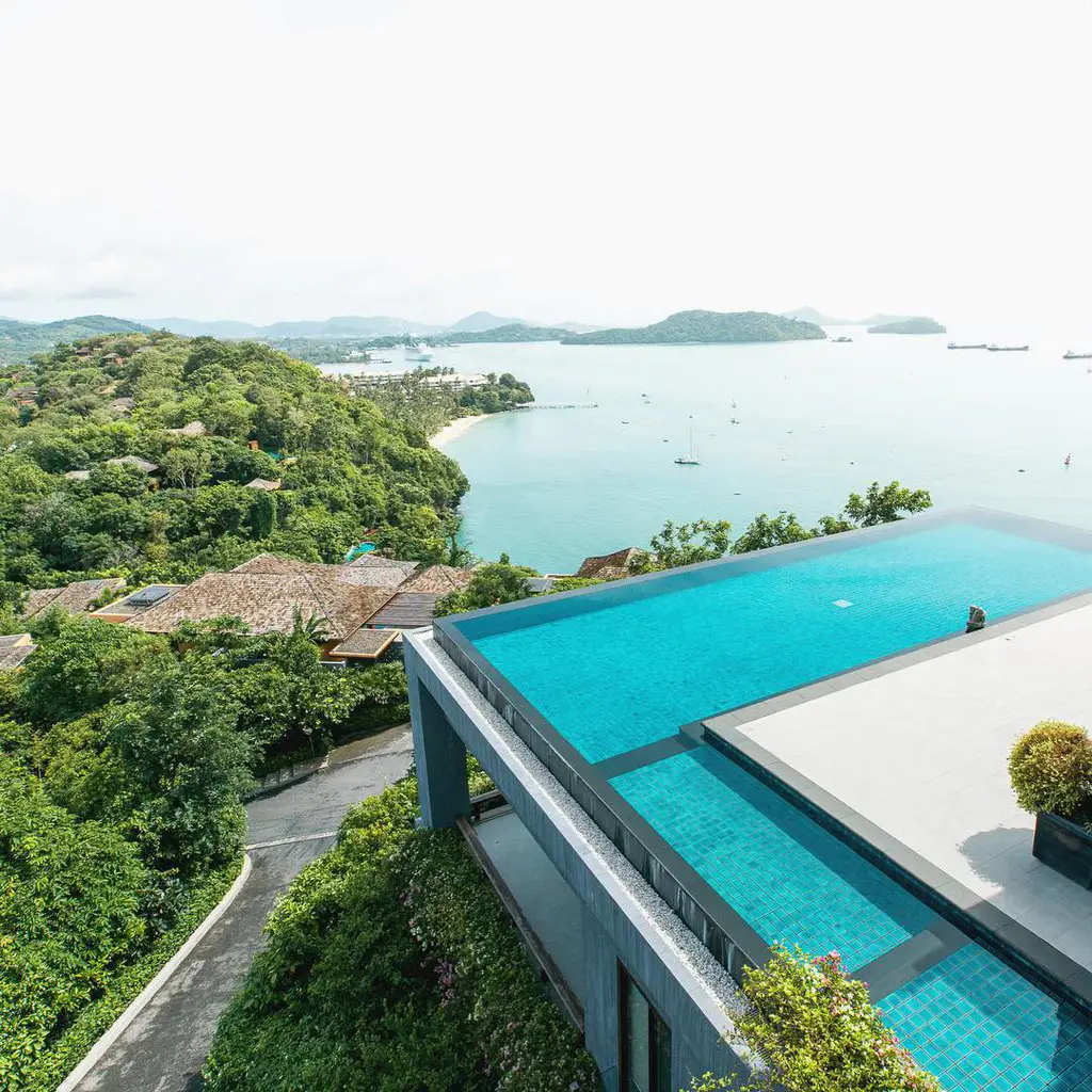 Hot bright Thailand