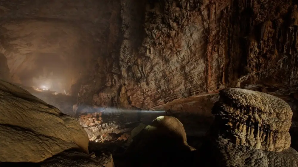 Son Doong — самая большая пещера на планете, Вьетнам