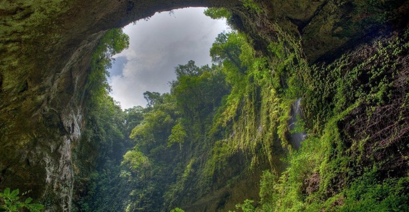 Шондонг — самая большая пещера в мире