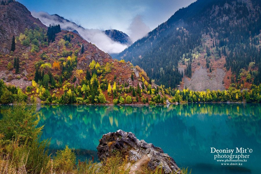 Казахстан - страна гор, степей и какой-то своеобразной дикой романтики. 