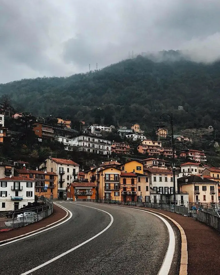 Mood: throw everything and go to Italy