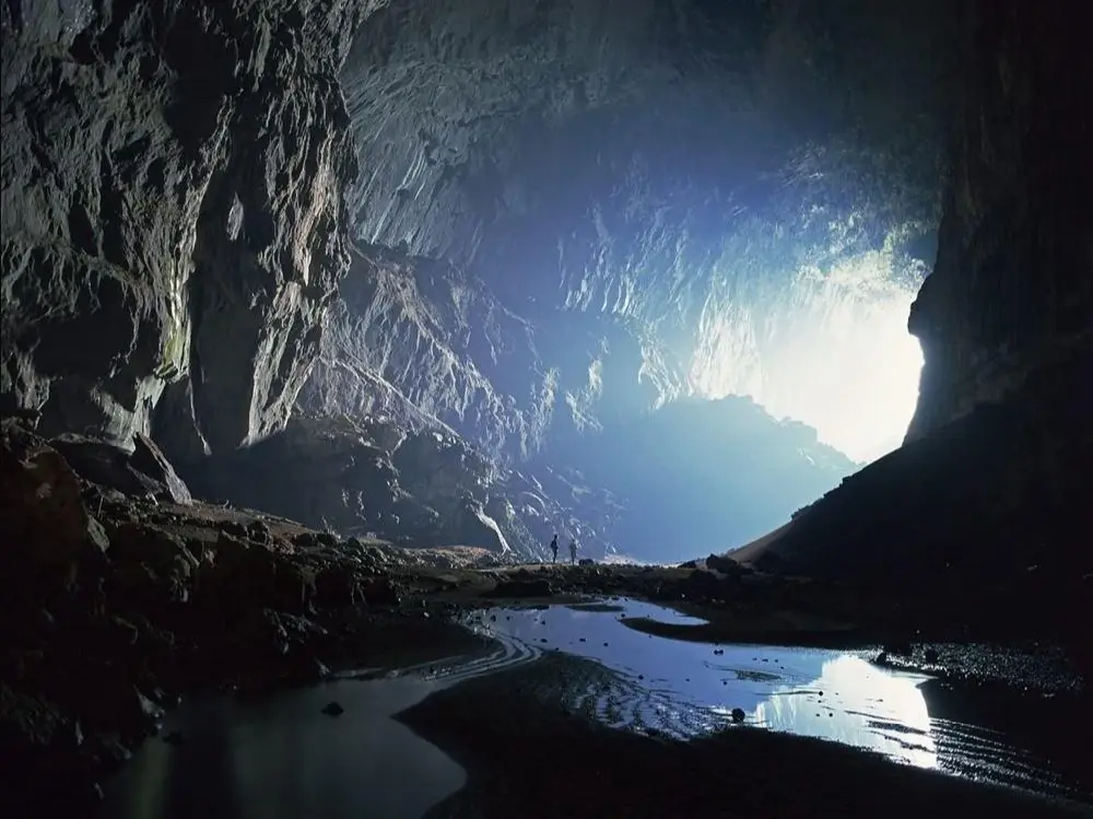 Son Doong — самая большая пещера на планете, Вьетнам