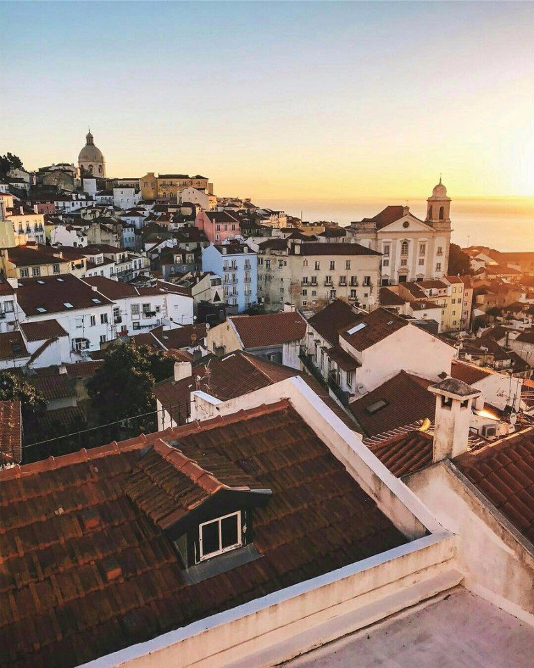 Настроение: собрать вещи и улететь в Португалию