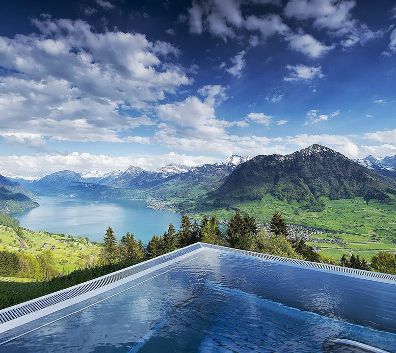 Спа среди гор в Швейцарии. Идеальное место.