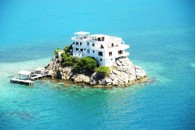 Эти 10 домиков на островах — настоящая мечта интроверта!