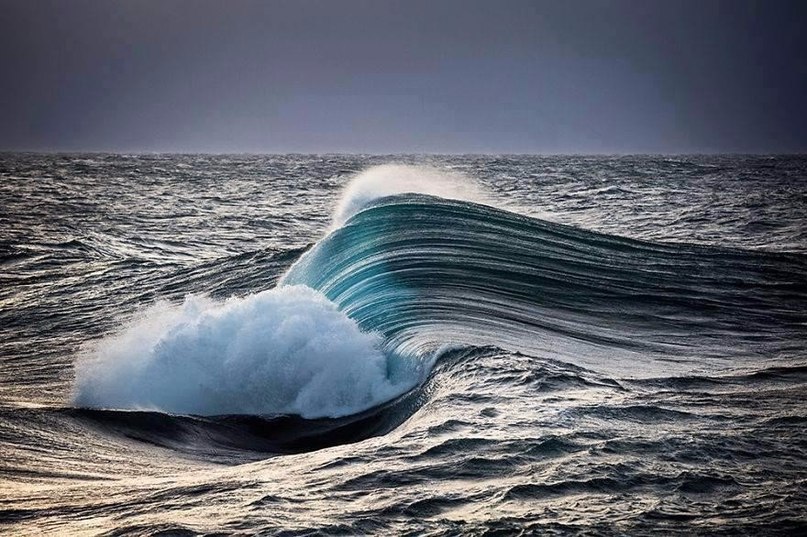 Феноменальные фотографии морских волн