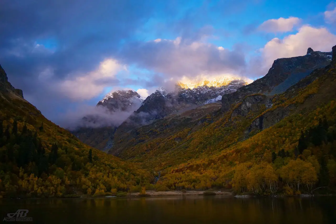 Осень на озере Кардывач