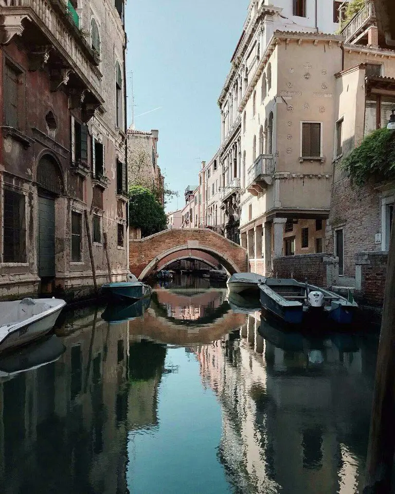 If you are lucky enough to visit Italy, you must visit this beautiful city