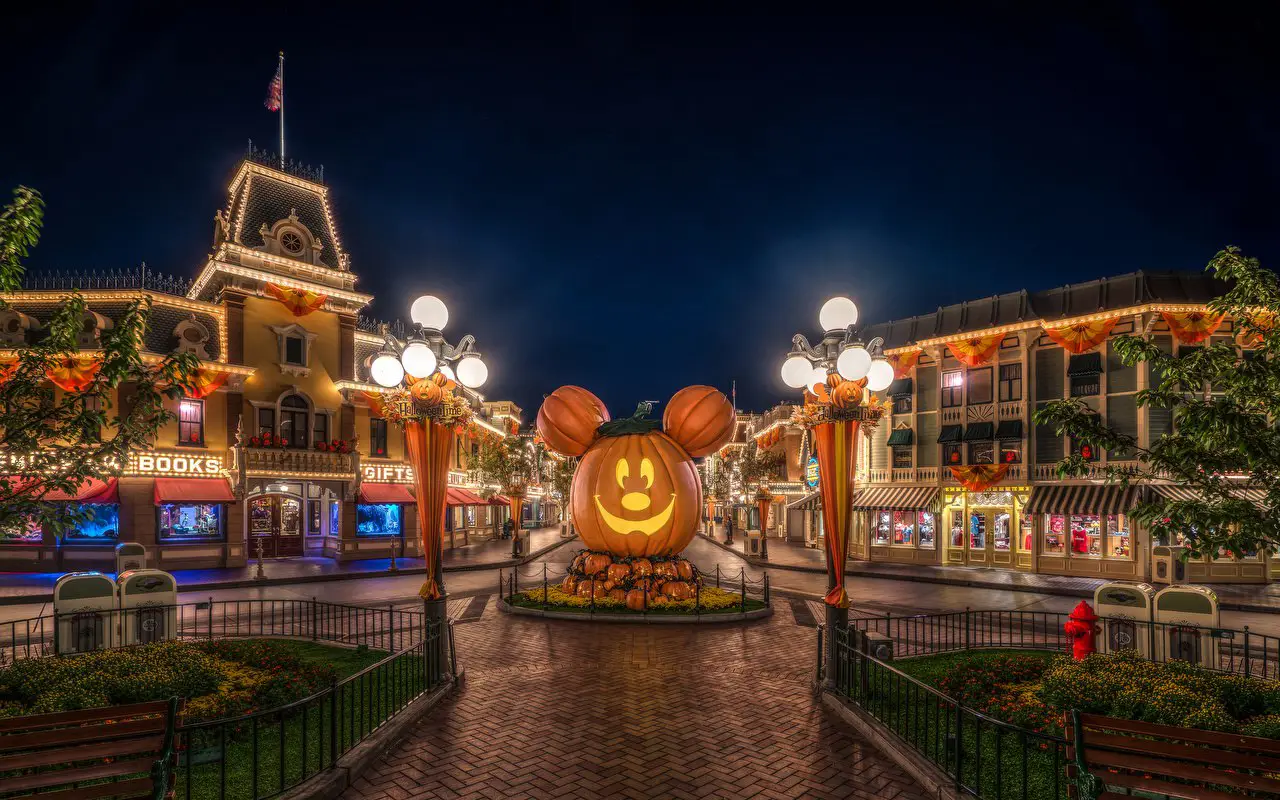 Disneyland, USA