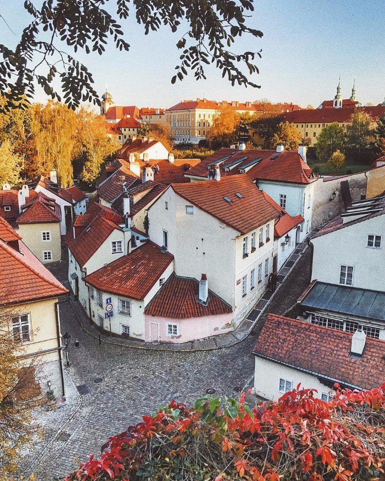 If you love autumn, then you need to do it in Prague
