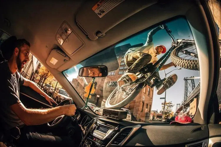 Лучшие снимки фотоконкурса Red Bull Illume