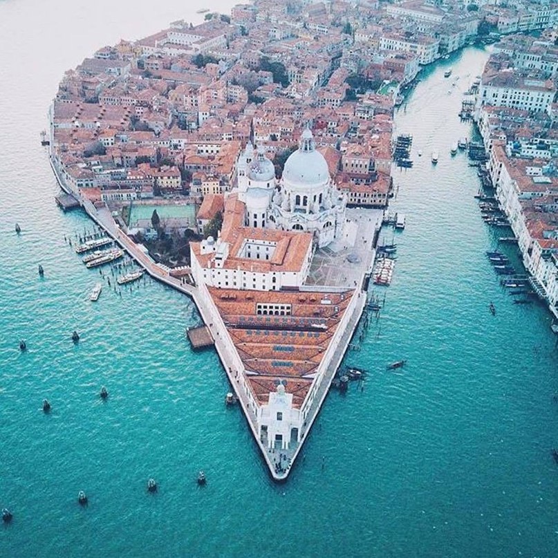 Венеція.