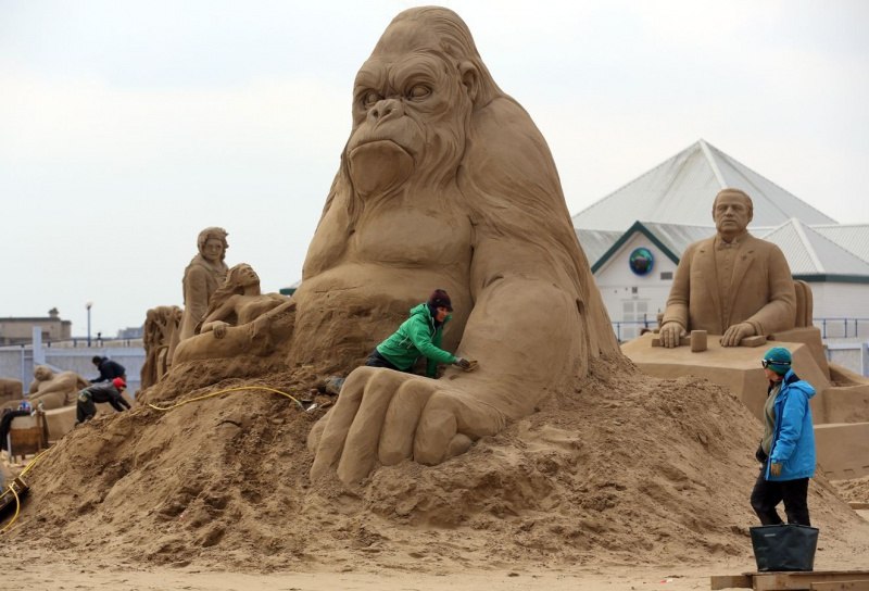 Уэстонский песочный фестиваль в Англии