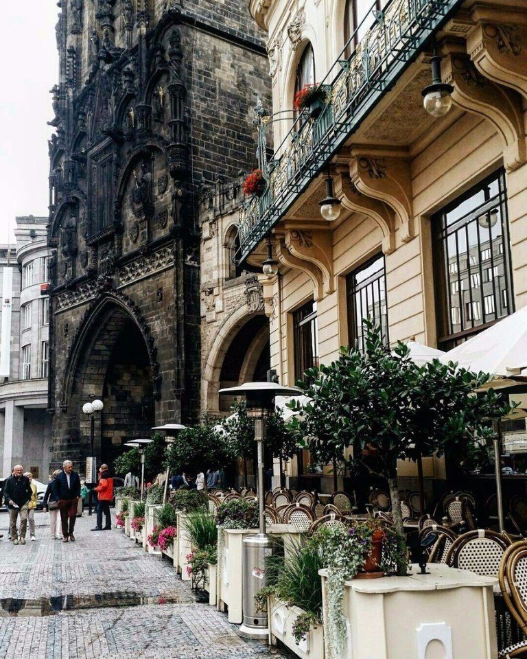 Краски Праги, Чехия