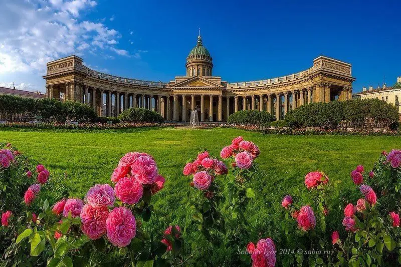 Потрясающий Санкт-Петербург