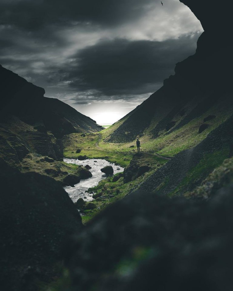 Изумрудные просторы Исландии