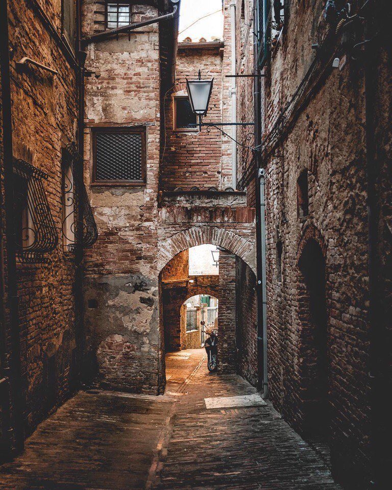 Cozy Italian streets