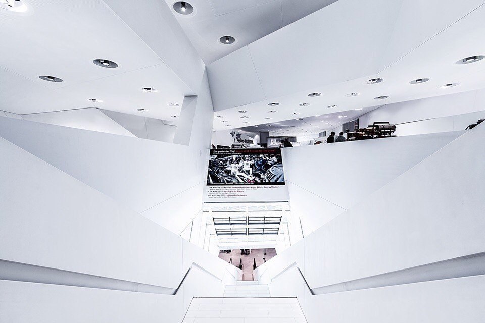 Музей Porsche – это просто какая-то архитектура будущего!