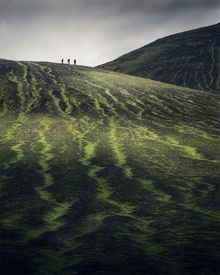 Исландия - страна изумрудного мха и захватывающих пейзажей