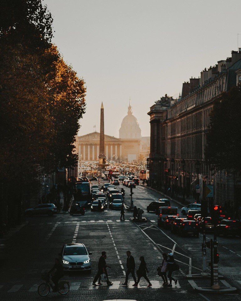 Now if only a drop of gloomy autumn Paris