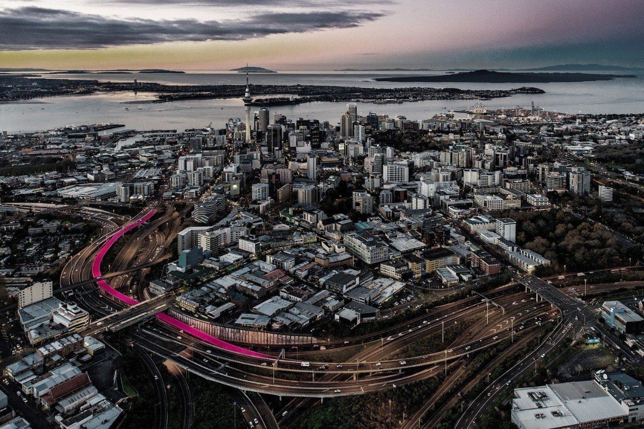 Here is such a bright bike path in New Zealand