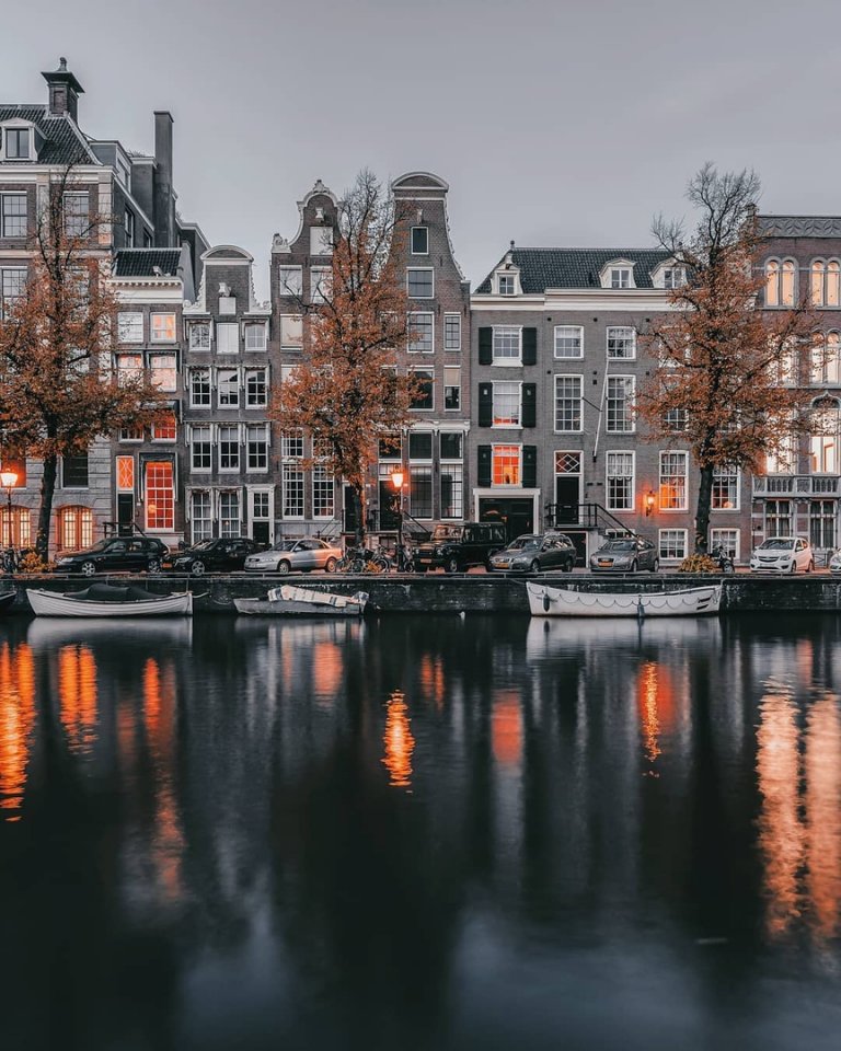 Тихие уютные каналы Нидерландов