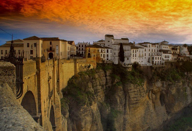 Ronda - Italian town on the cliff