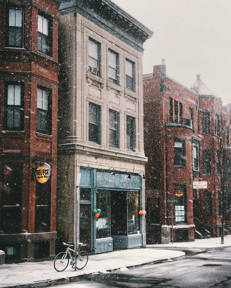 Зима на вулицях Бостона, США
