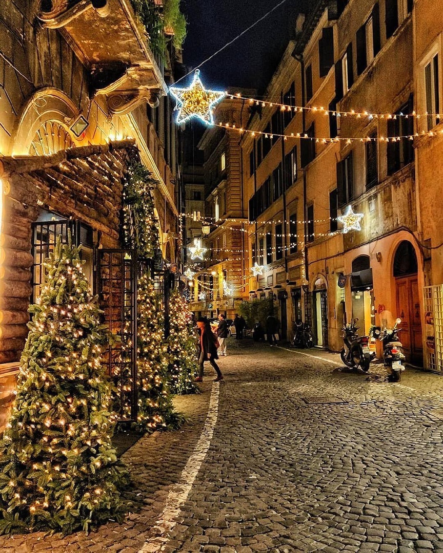 Огни ночной Италии