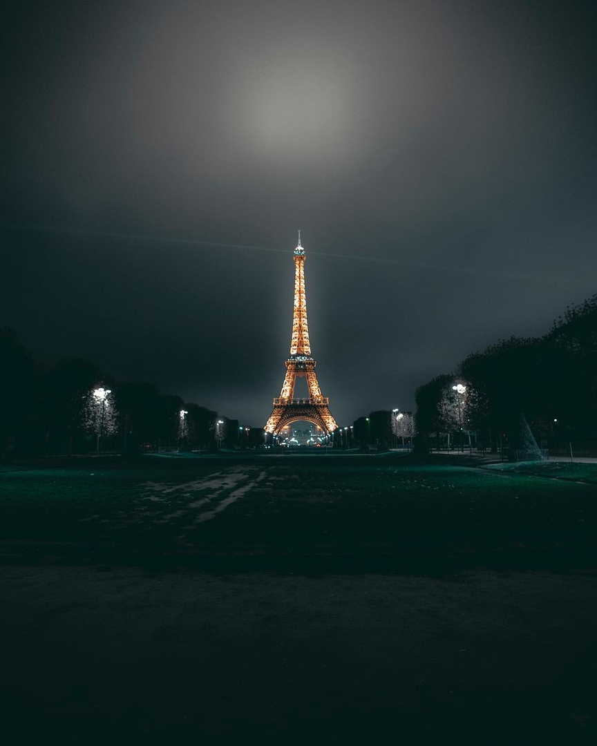 Ракурсы Эйфелевой башни, Париж, Франция