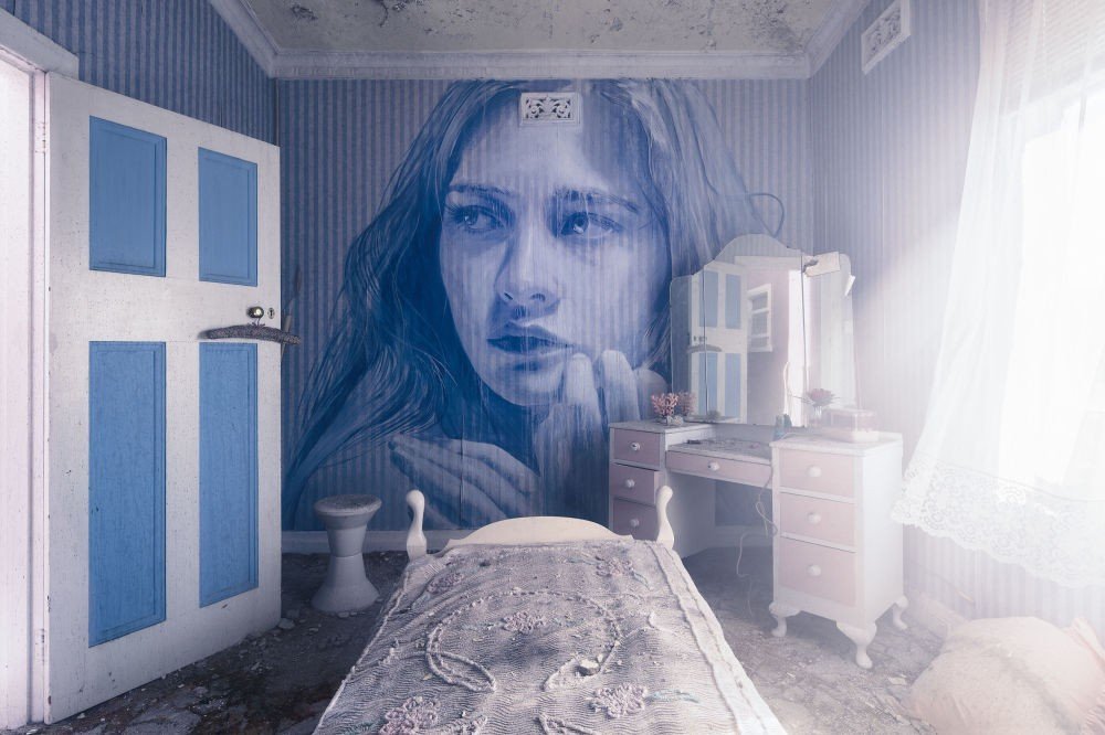 Художник из Мельбурна преображает заброшенные здания, рисуя на их стенах женские портреты 
