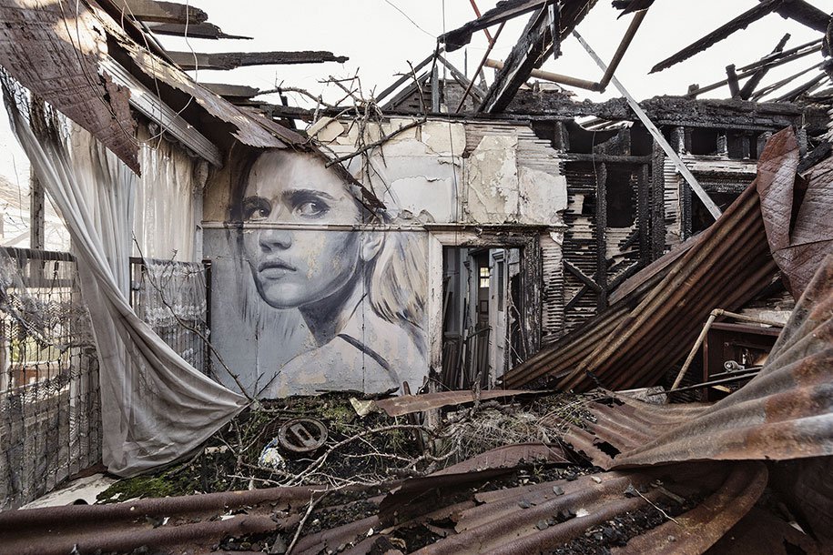 Інтимні портрети занедбаних будівель