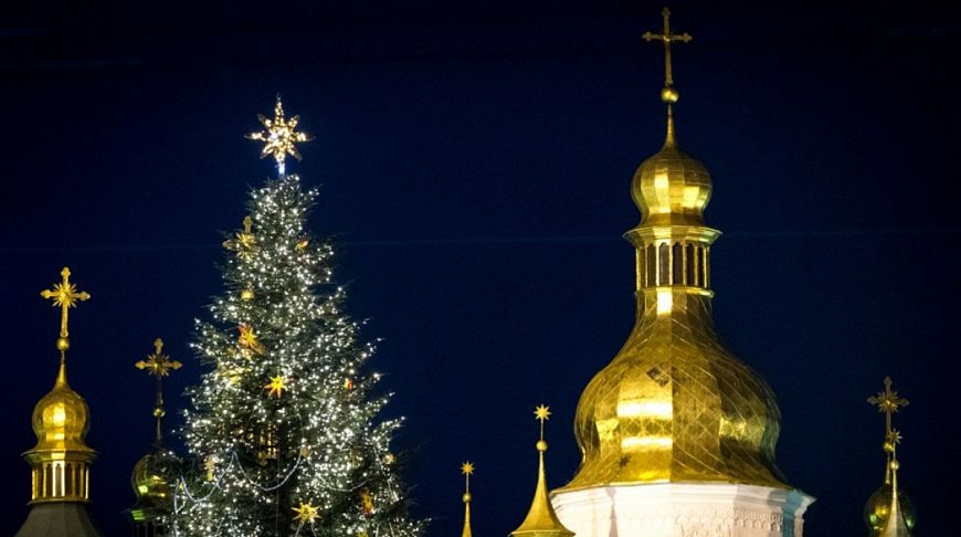 New Year 2017: The 10 highest Christmas trees in Ukraine