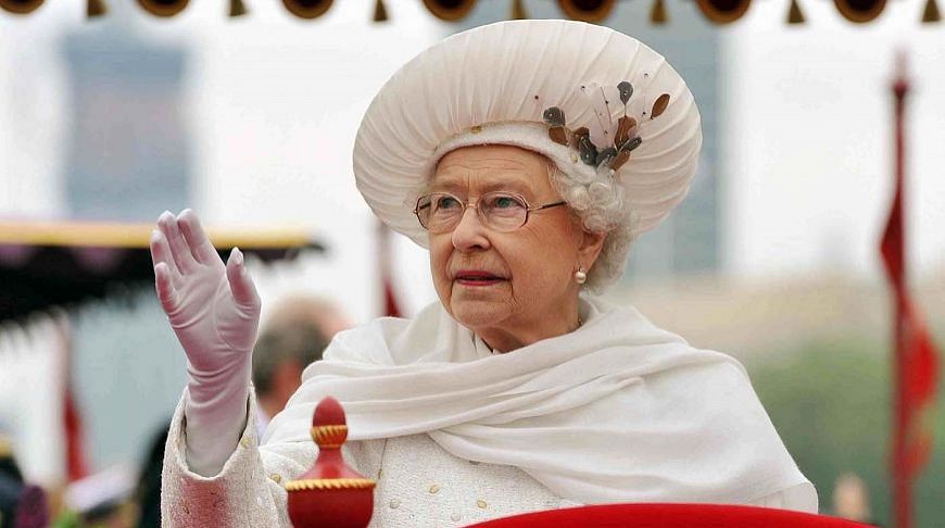 A Little Great Woman: 15 facts about Queen Elizabeth II