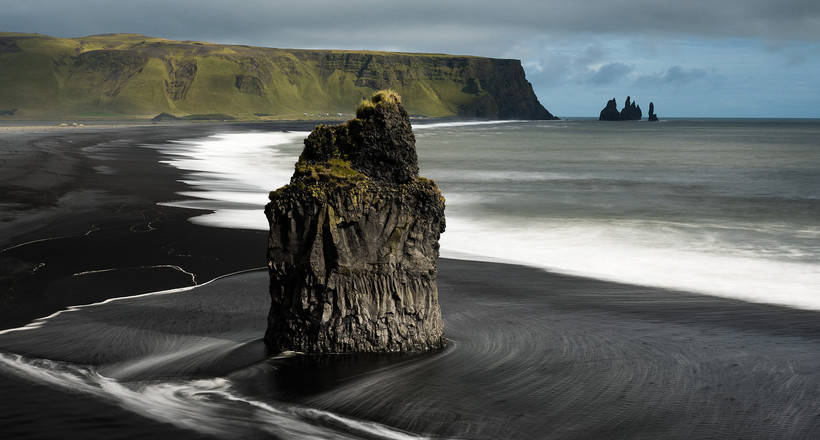 The seven most fantastic beaches of the planet with black sand