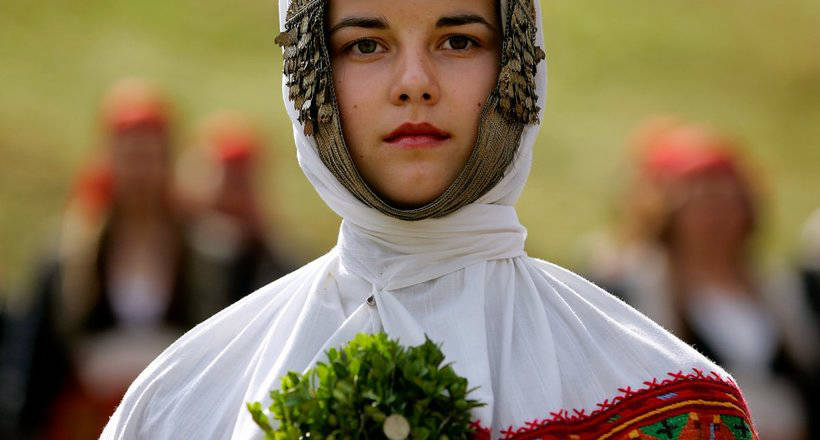 20 traditional wedding dresses from around the world