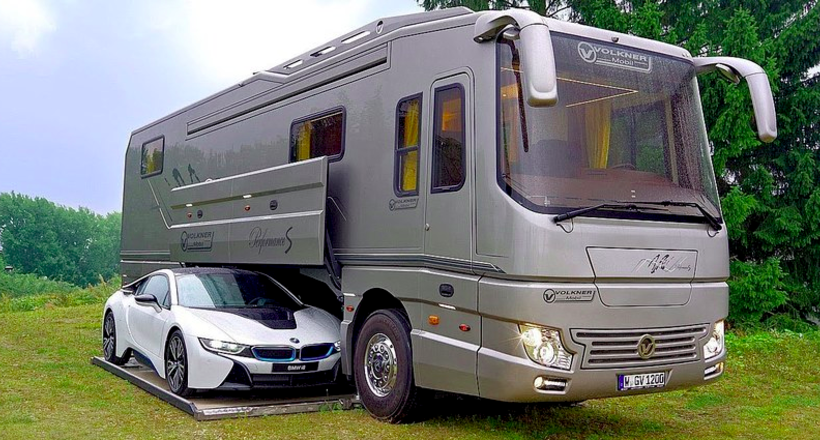 The most fantastic house on wheels with own garage and car inside