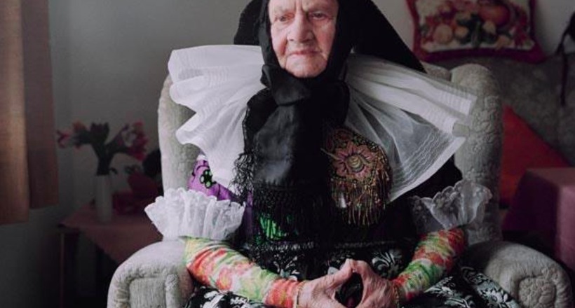 Vintage Queens: the last German women on the planet who wear traditional costumes