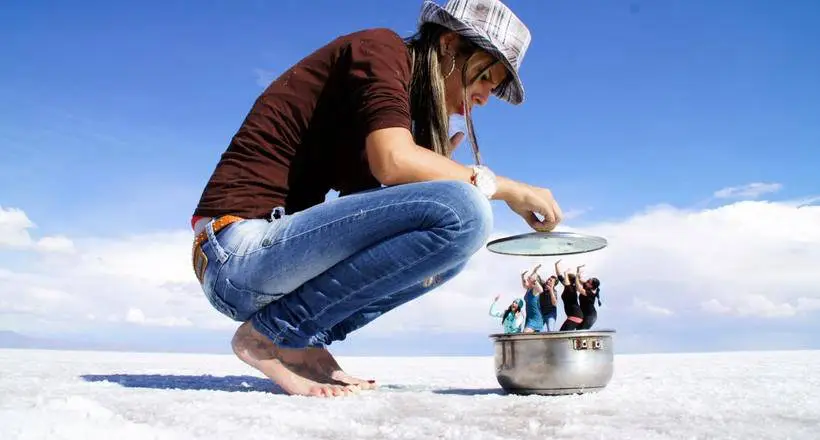 Uyuni saline: the largest mirror in the world and hotels asking not to lick the walls
