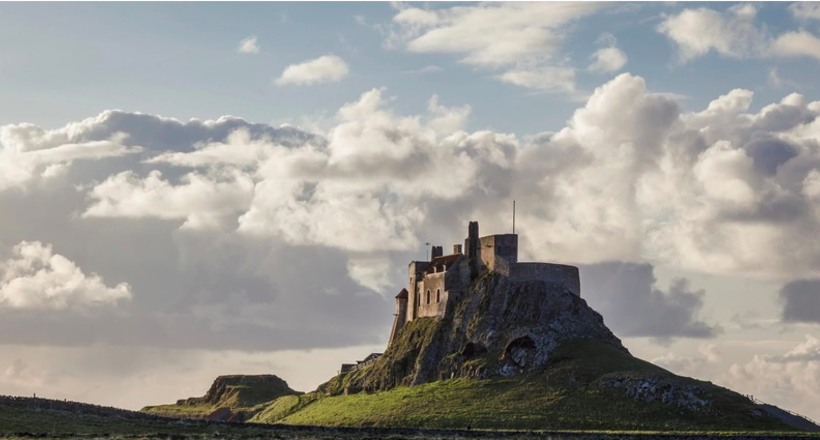 20 stunning landscapes of Great Britain, from the beauty of which intercepts the breath