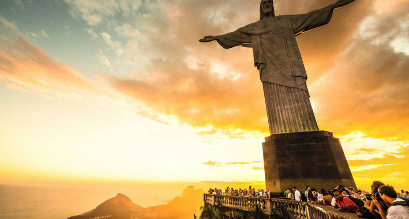 Особливості клімату: чому статую Христа в Ріо реставрують кілька разів на рік