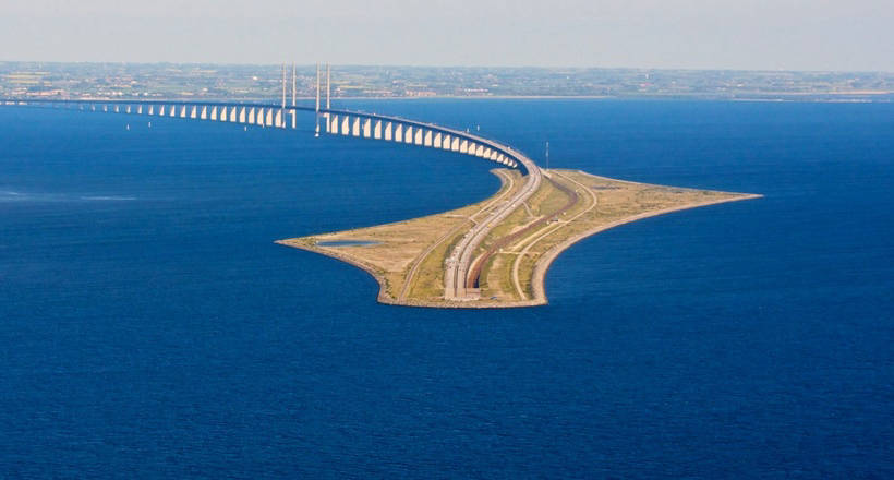 Eresund Bridge: the most unusual bridge in Europe, which goes under the water