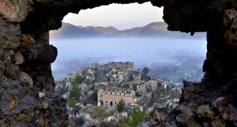 A ghost town in Turkey, or how many people were moved from country to country