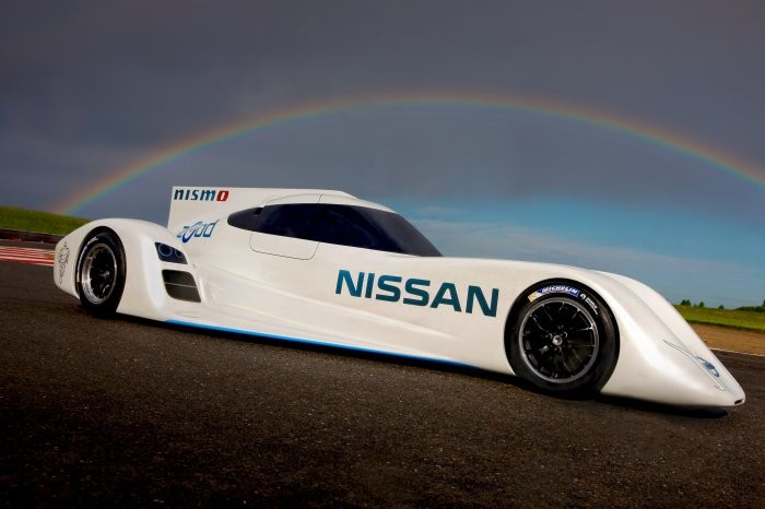 The fastest electric car in the world - Nissan ZEOD RC