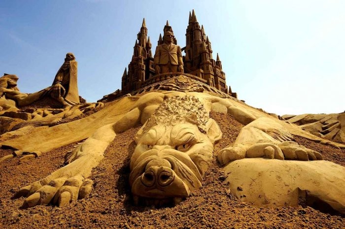 The largest festival of sculptures from sand in Belgium