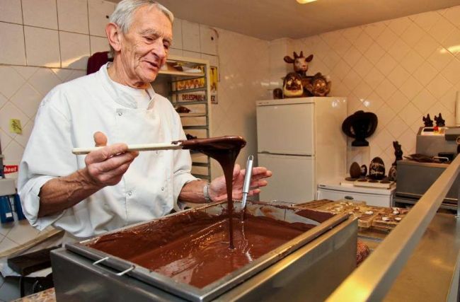 The world's largest train of chocolate