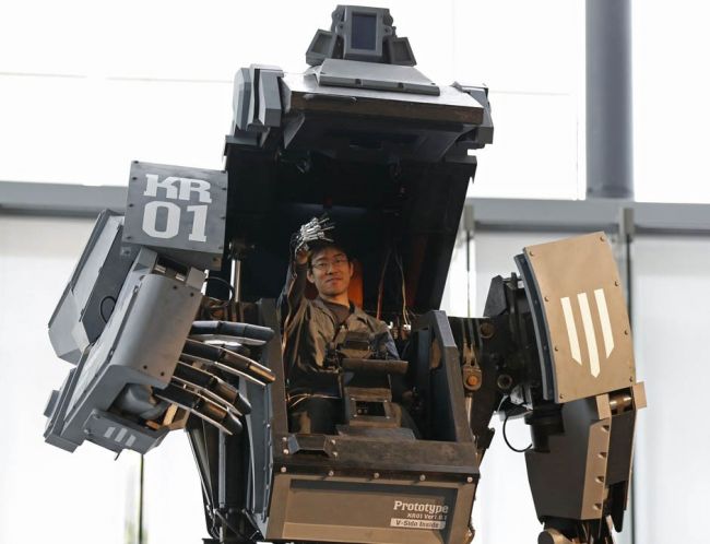 A four-meter robot transformer was introduced in Tokyo