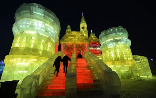 Фестиваль льда и снега в Харбине (Harbin Ice and Snow Festival)